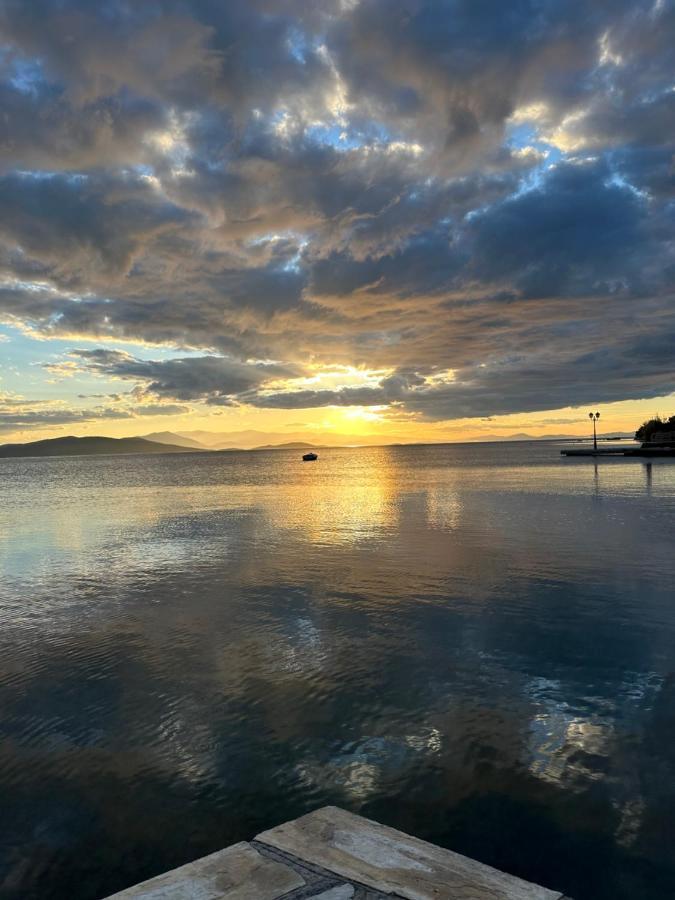 Athina Studios Khorto Exteriör bild